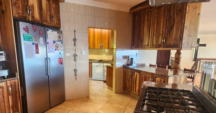 4 Bedroom Property for Sale in Mossel Bay Central Western Cape